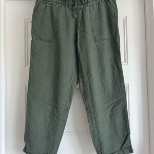 Old Navy Green Cropped Ankle Pants Relaxed Fit